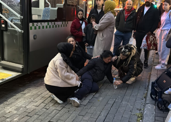 Halk otobüsünde kadın yolcuya bıçaklı saldırı